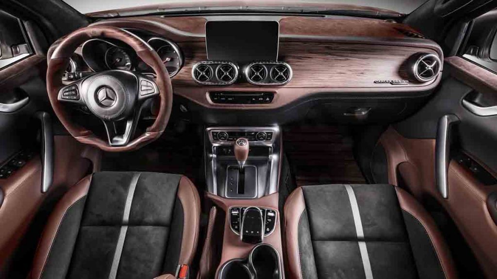 Mercedes-Benz X-Class Pickup interior