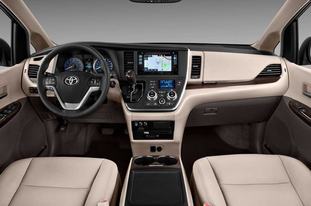 2020 Toyota Sienna Interior
