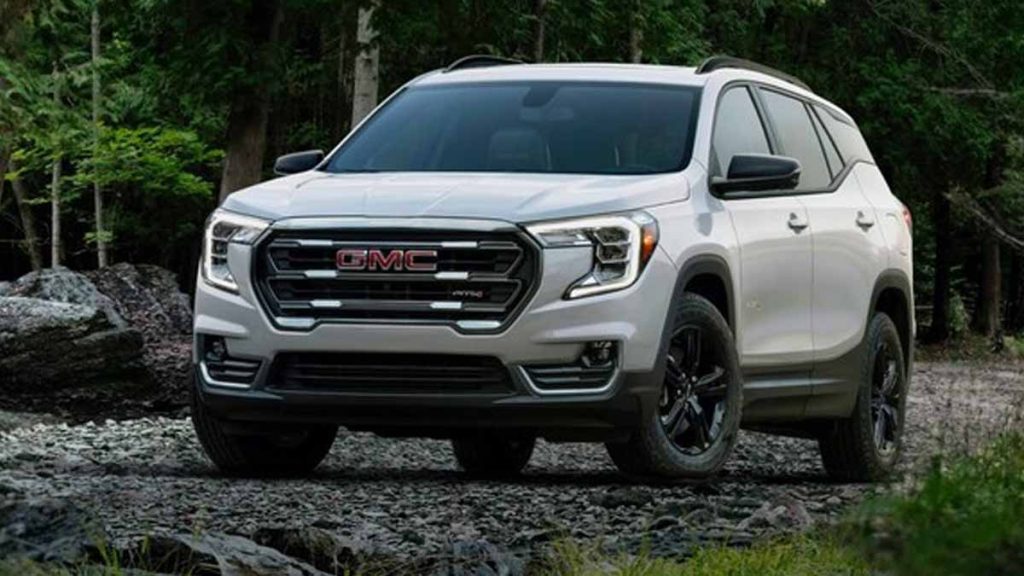 2022 GMC Terrain Adds Rugged-Looking AT4 Variant, More Tech