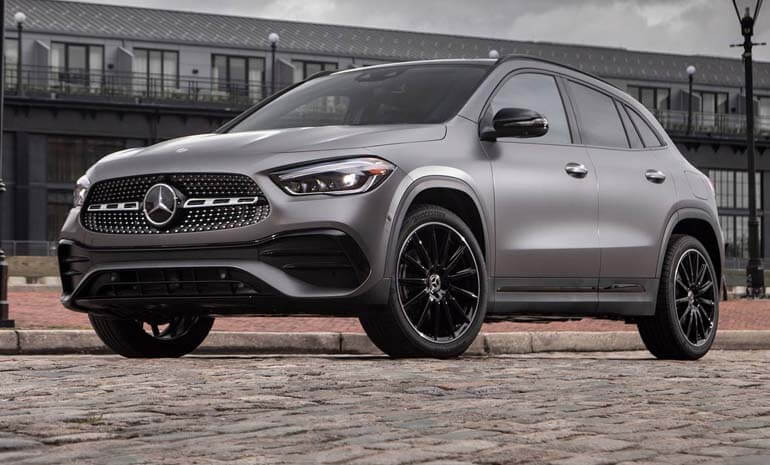 2021 Mercedes-Benz GLA-Class AMG GLA 35 4dr SUV Exterior 