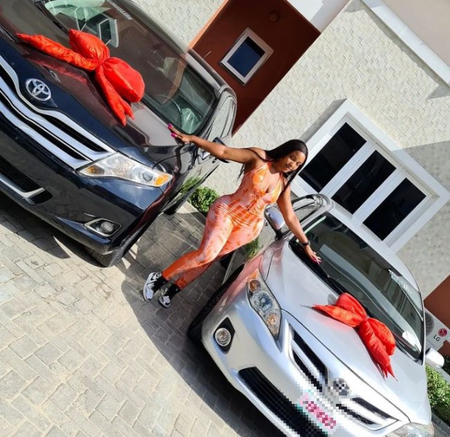 Dj pretty play and her new cars