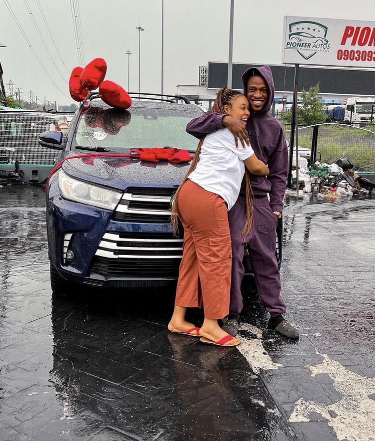 Krizbeatz buys wife SUV worth millions of naira