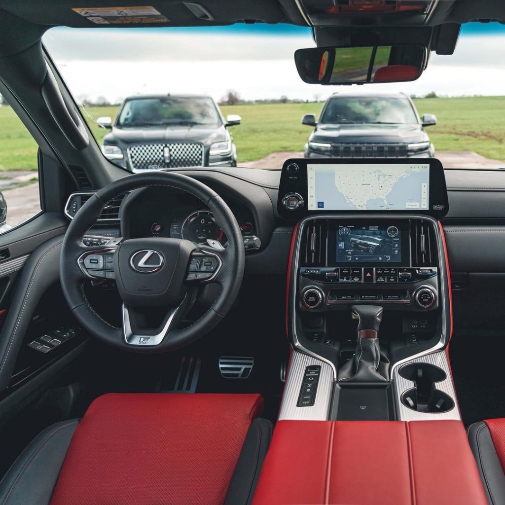 Lexus LX600 interior