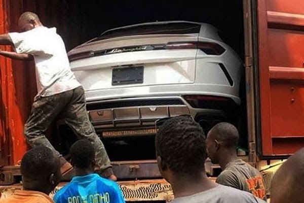 off loading Lamborghini Urus at the Nigerian Port