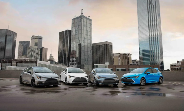 2022 Toyota Corolla cars line up