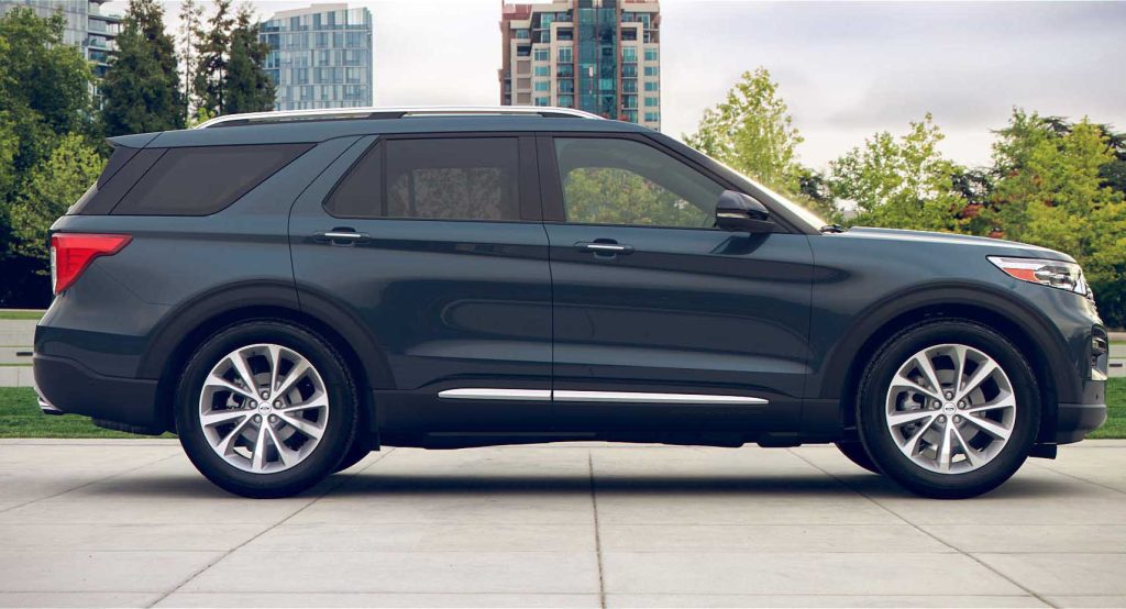 2022 Ford Explorer side front view 