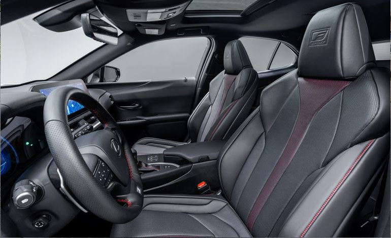 2023 Lexus UXh interior