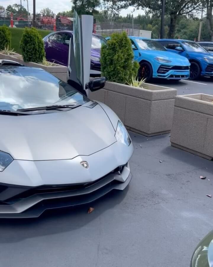 Wizkid Lamborghini aventador
