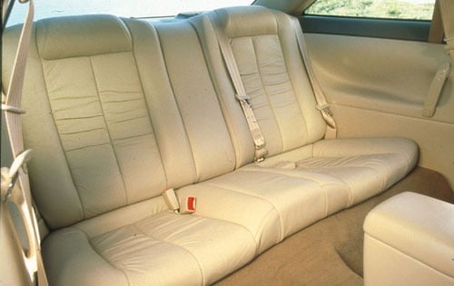 Seating Arrangement in the 2000 Camry