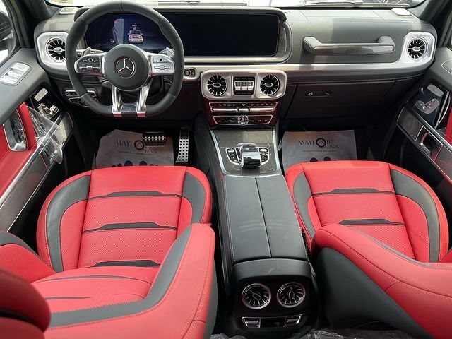 2022 Mercedes Benz G63 interior