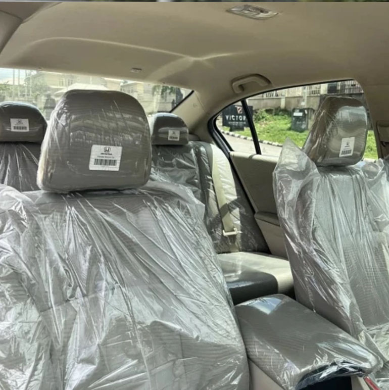 Used 2016 Honda Accord interior