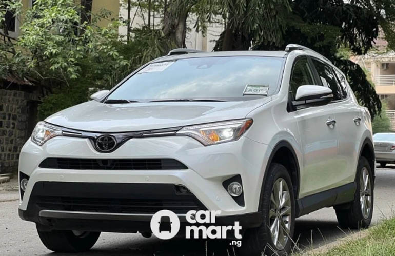 Foreign Used 2016 Toyota RAV4 limited
