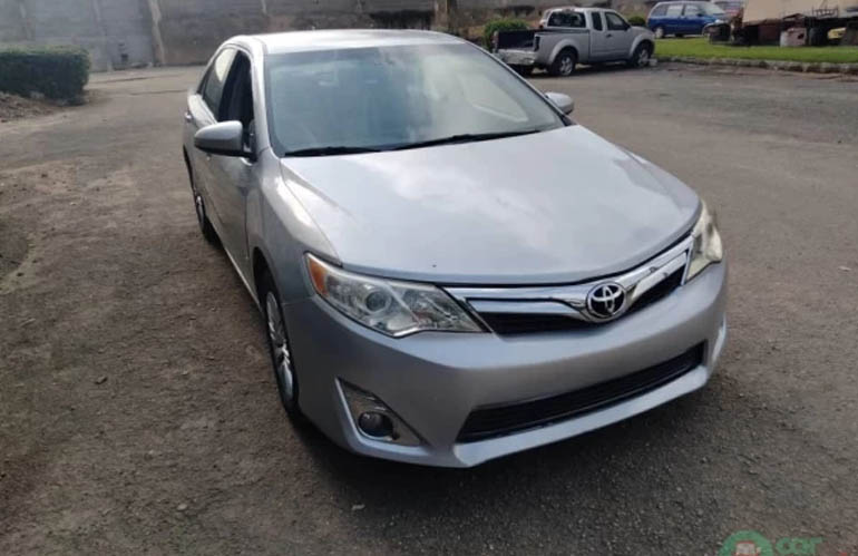Tokunbo 2012 Toyota Camry LE
