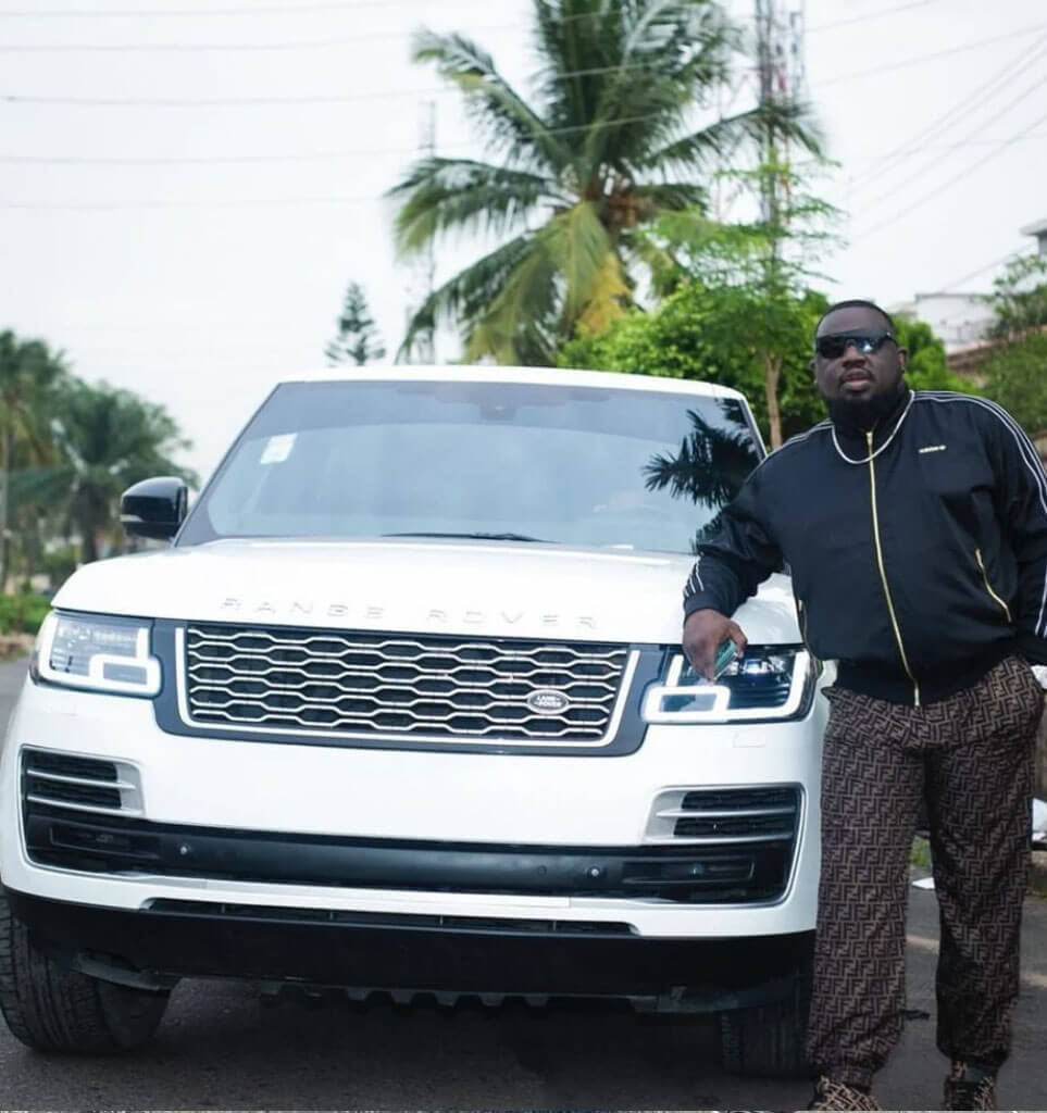 Soso Soberekon Range Rover in Nigeri