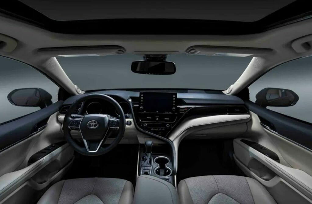2023 Toyota Camry SE Hybrid Nightshade interior