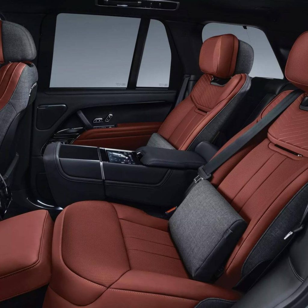 Range Rover SV 'Lansdowne Edition' back seat