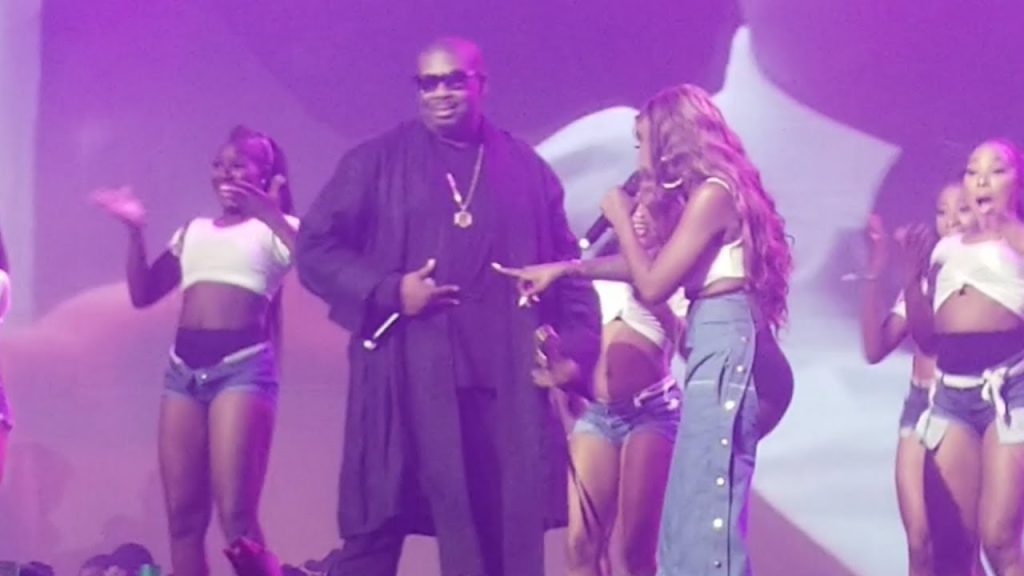 don jazzy on stage