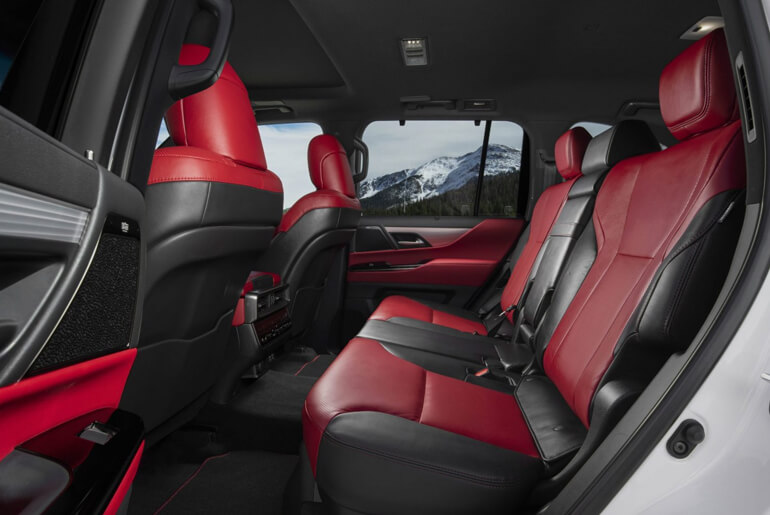 2023 Lexus LX600 interior