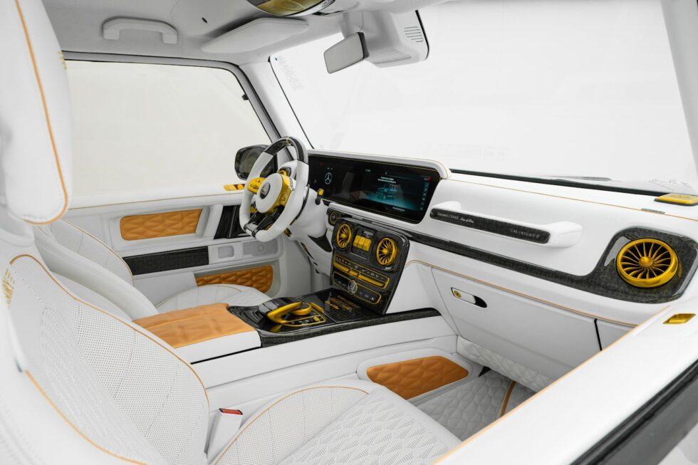 Customized “Gronos Coupe” Mansory G-Wagen interior
