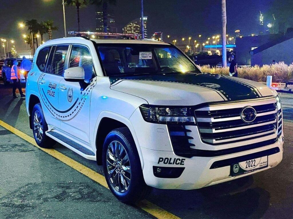 2022 Toyota Land Cruiser 300 joins the Dubai Police Force