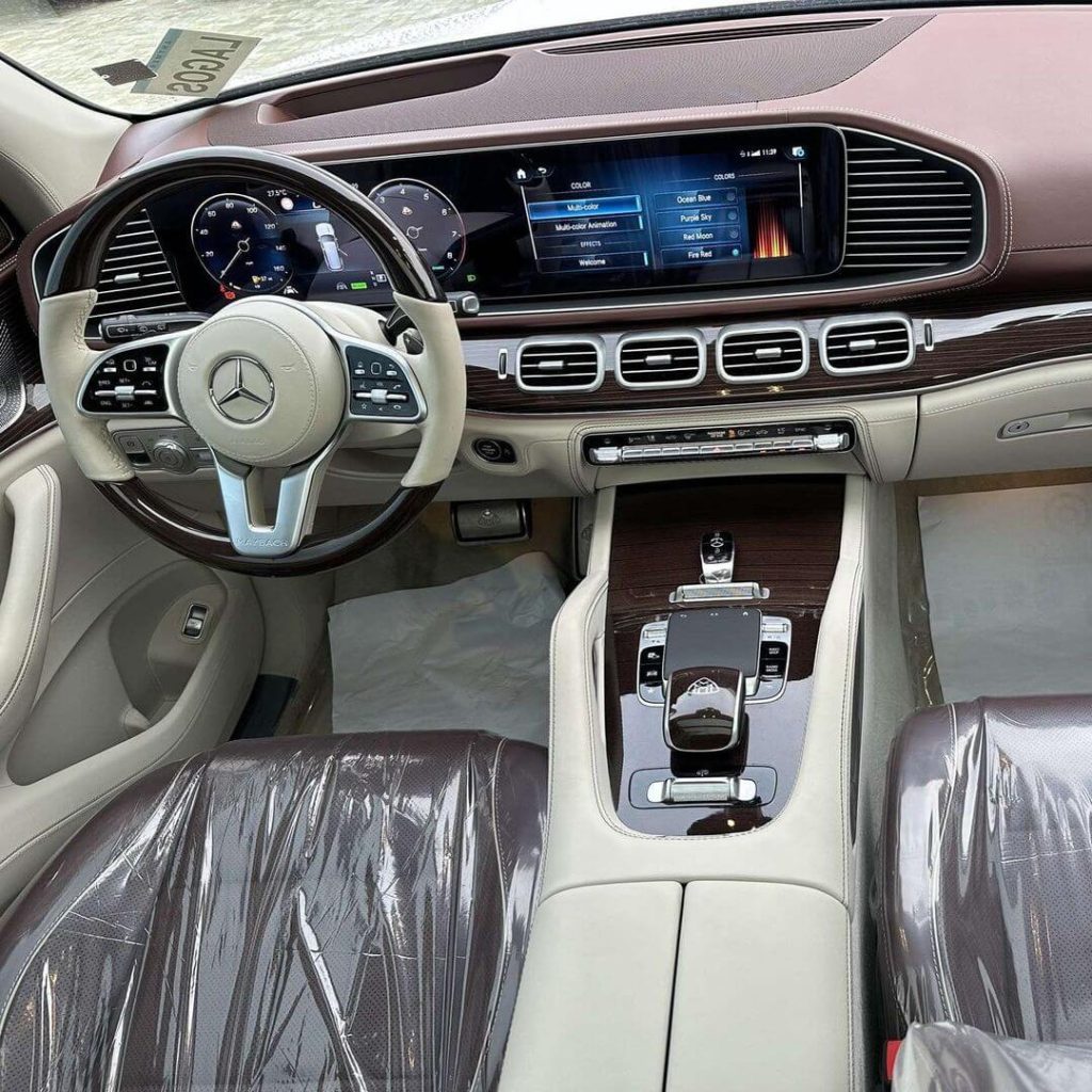 2023 Mercedes Benz Maybach GLS600 Interior