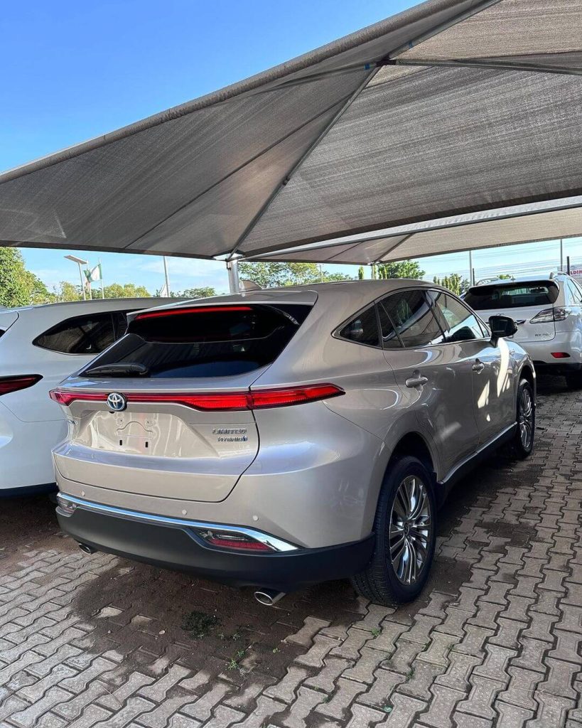 2021 Toyota Venza back view