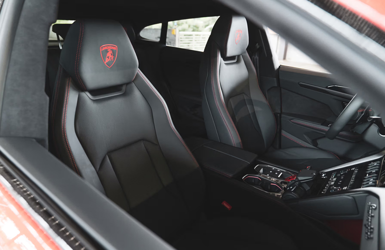 inside the 2023 Lamborghini Urus