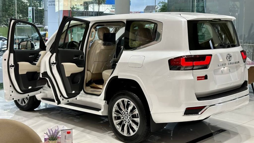 2023 Toyota Land Cruiser armoured back view
