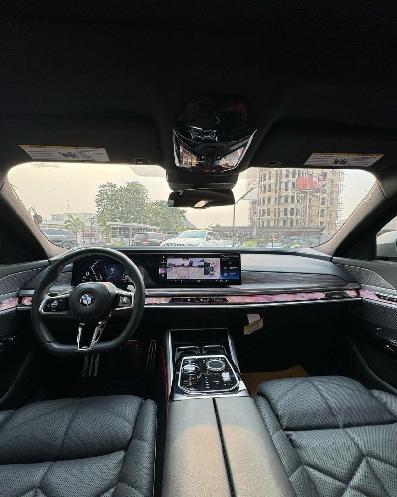 2024 BMW 740i interior - dashboard