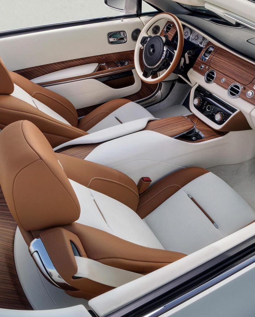 Rolls-Royce Unveils Arcadia Droptail interior