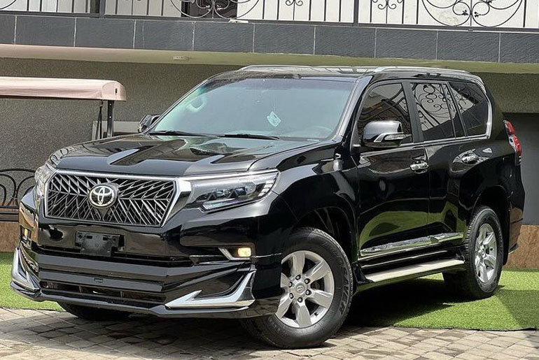 Toyota Land cruiser Prado in abuja