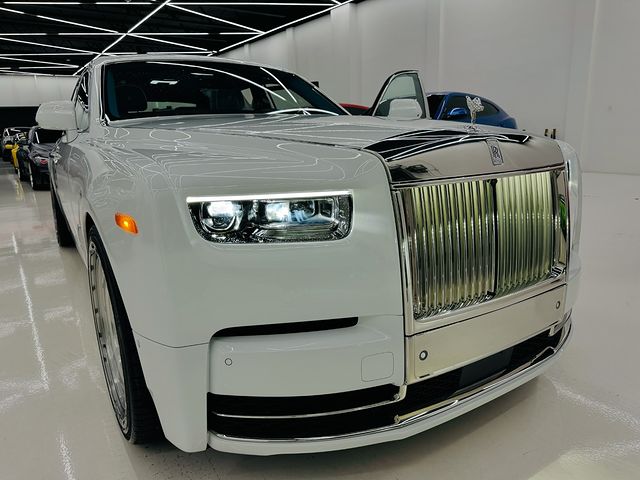 2024 Rolls Royce Phantom Mansory