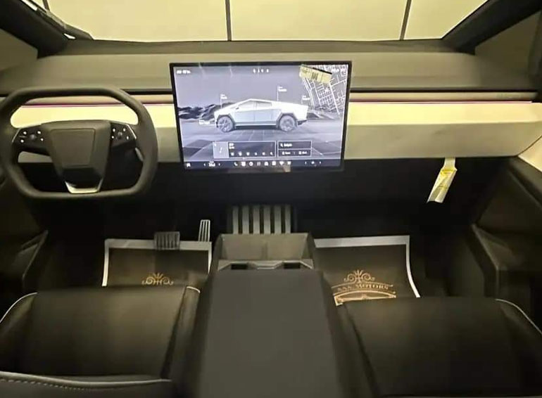 2024 Tesla CyberTruck interior