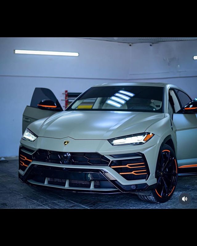 Zlatan Ibile Lamborghini Urus