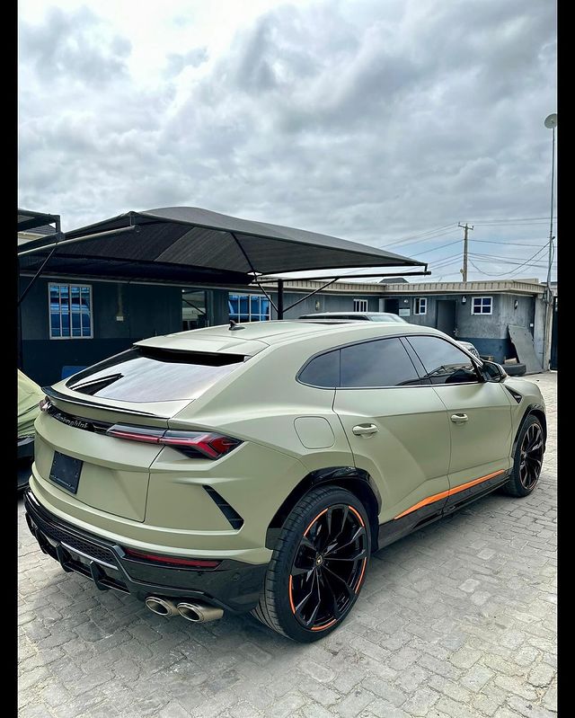 Zlatan Ibile Lamborghini Urus