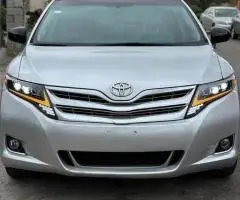 Toyota Venza 2010 full option