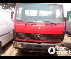 Foreign Used 6-Bolt Mercedes Benz 814