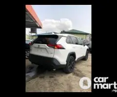 2019 Foreign-used Toyota RAV4 Limited
