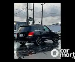 Pre-Owned 2010 Facelift to 2014 Mercedes Benz GLK350