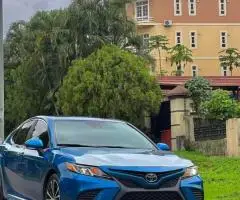 Foreign used 2018 Toyota Camry SE
