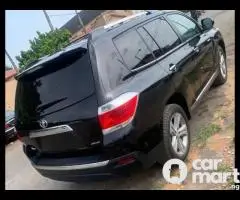 2013 Foreign-used Toyota Highlander Limited