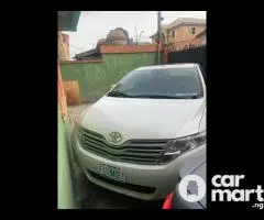 Clean First Body 2010 Toyota Venza