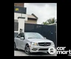 2012 Mercedes Benz C300 Premium