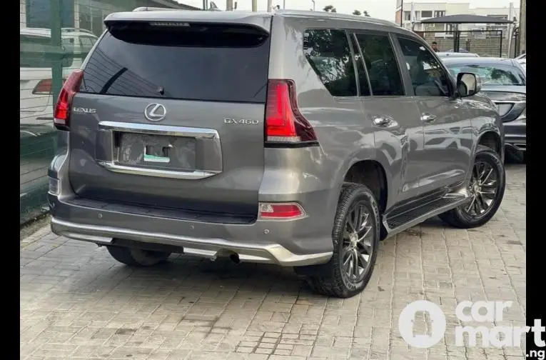 Pre-Owned 2015 Facelift to 2020 Lexus GX460