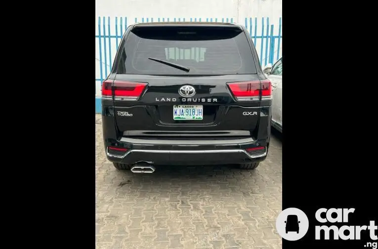 Pre-Owned 2013 Upgraded to 2023 Toyota Landcruiser