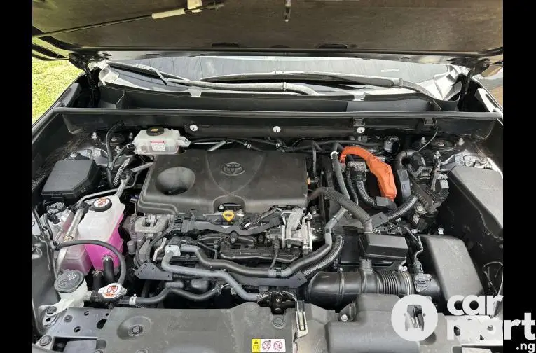 Foreign used 2019 Keyless Toyota RAV4 Hybrid