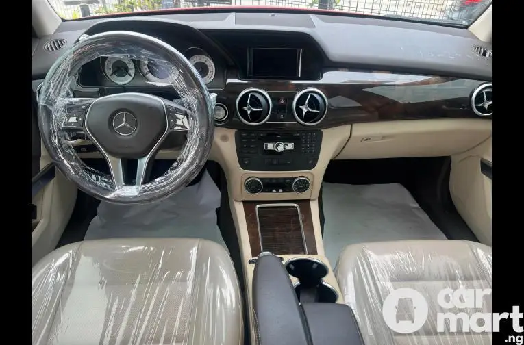 Tokunbo 2015 Mercedes Benz GLK350