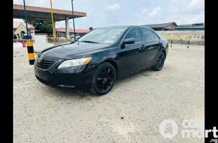 Tokunbo 2007 Toyota Camry XLE - 3