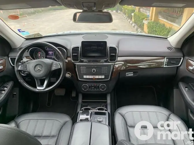 Tokunbo 2016 Mercedes Benz GLE350