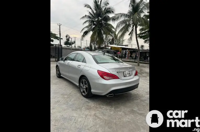 Tokunbo 2015 Mercedes Benz CLA250